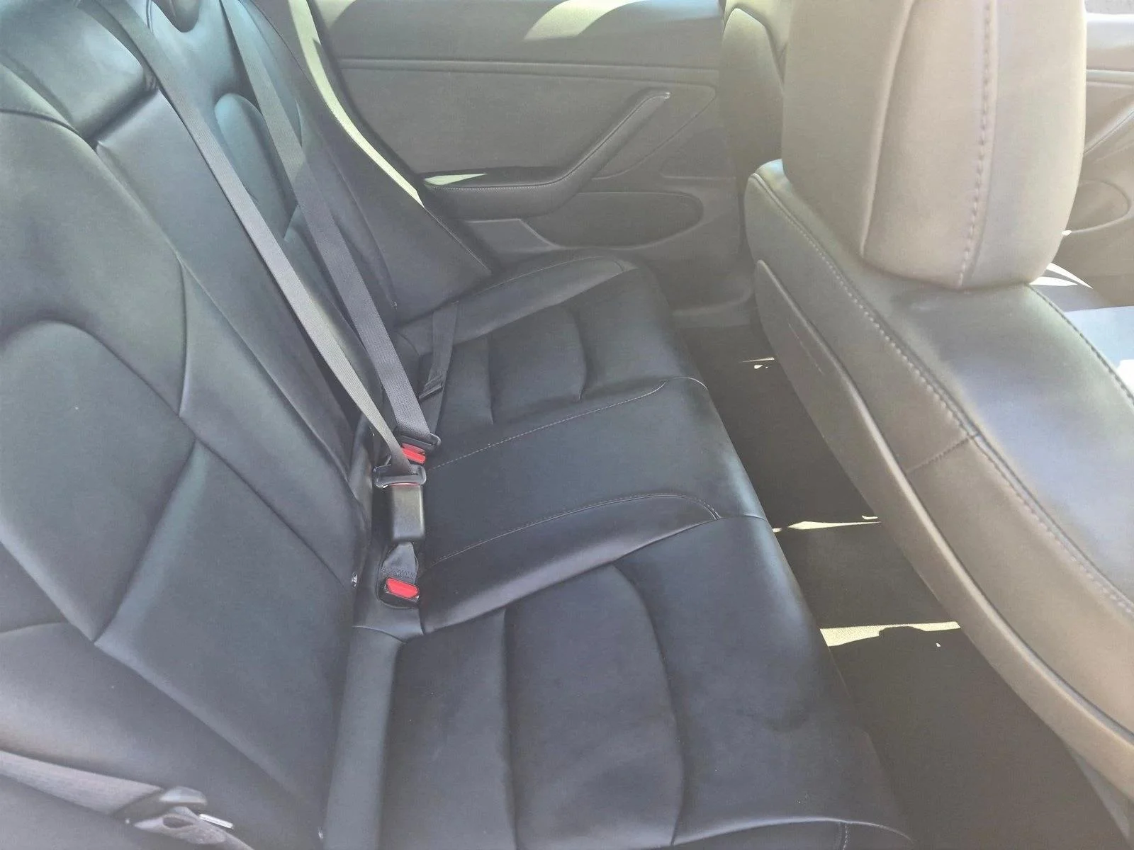Used 2018 Blue Tesla Long Range Battery image 19