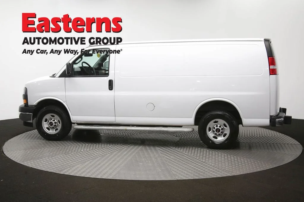 Used 2024 White GMC Work Van image 57