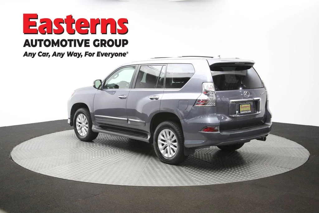 Used 2018 Gray Lexus 460 image 69