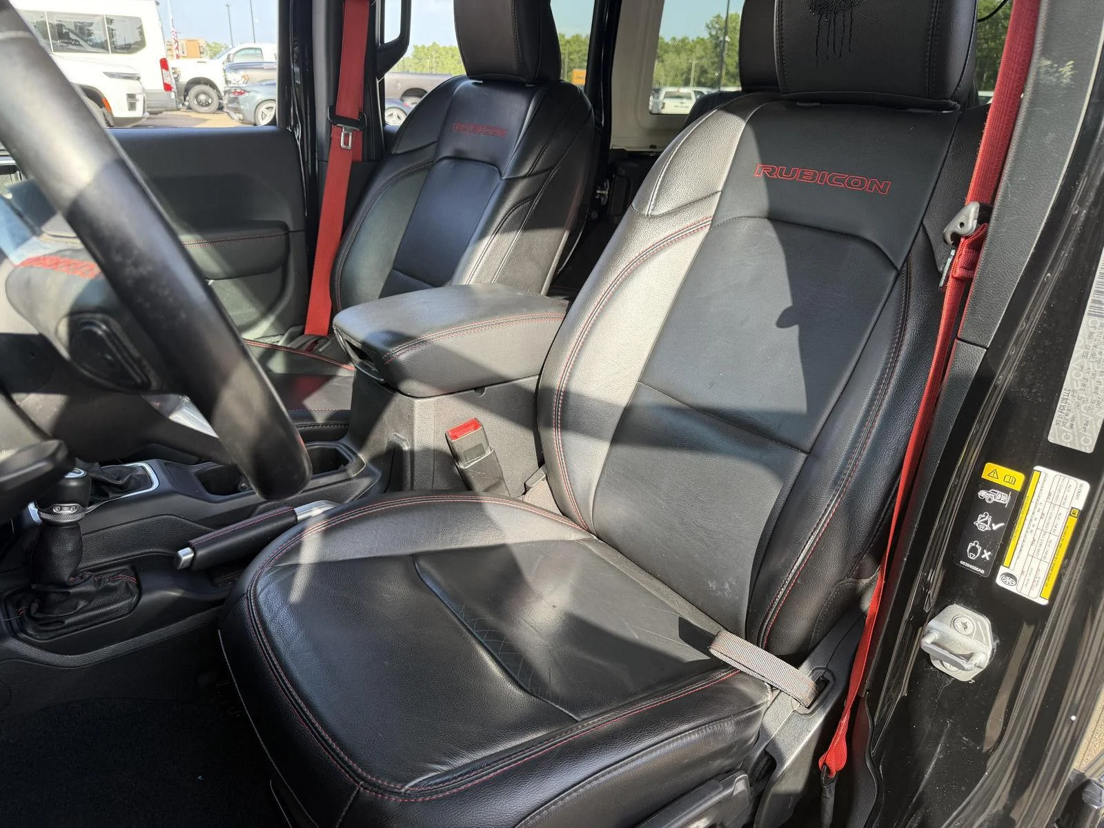 Used 2020 Black Clearcoat Jeep Recon image 15