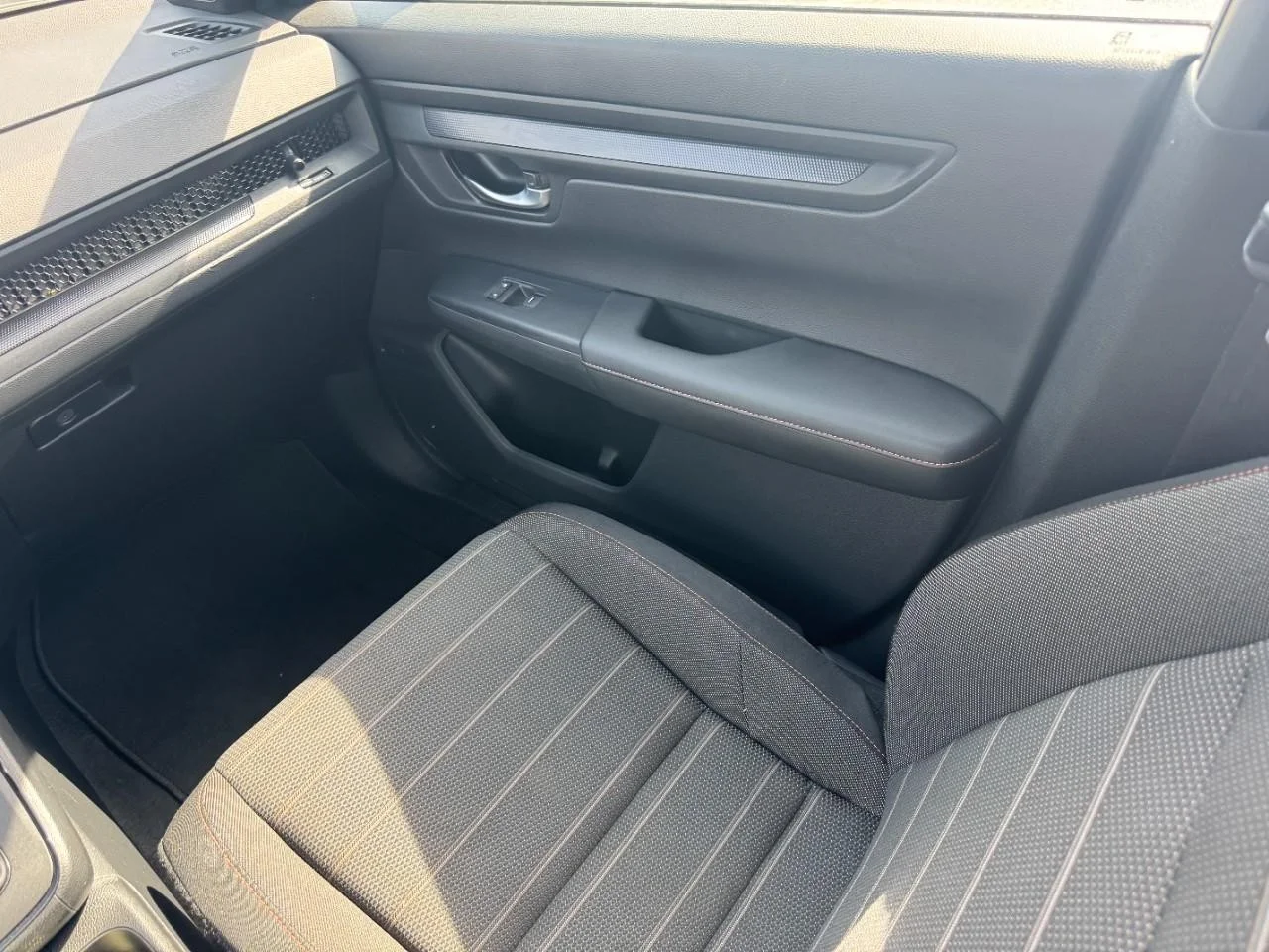 2023 Honda CR-V Sport - Photo 16
