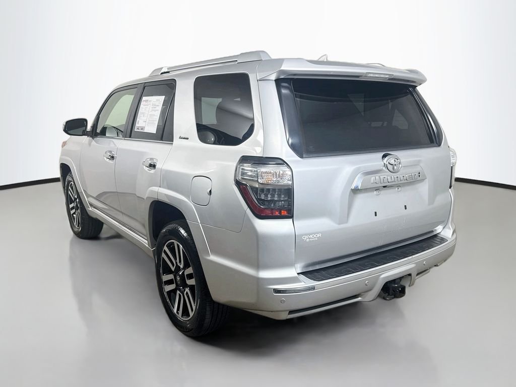 Used 2014 Classic Silver Metallic Toyota Limited image 5