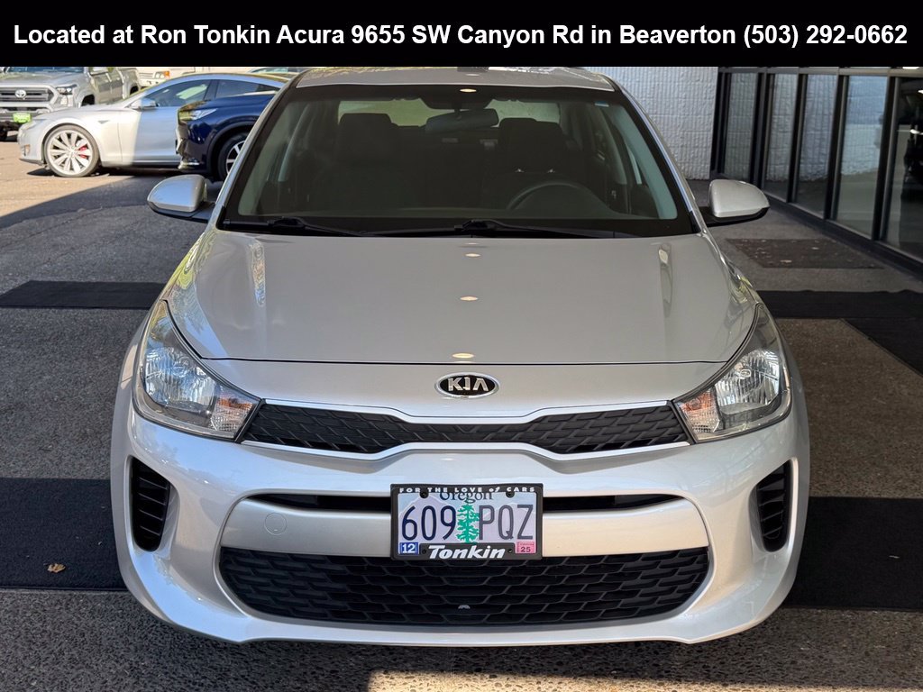 Used 2018 Silky Silver Kia S image 3