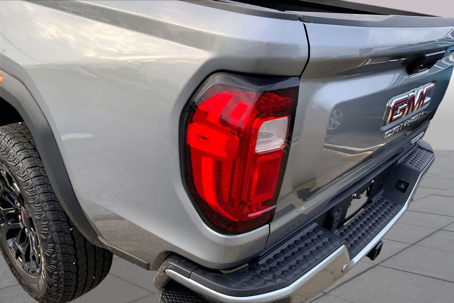 2026 GMC Canyon Elevation - Photo 14