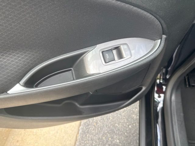 Used 2025 Black Chevrolet LT image 15