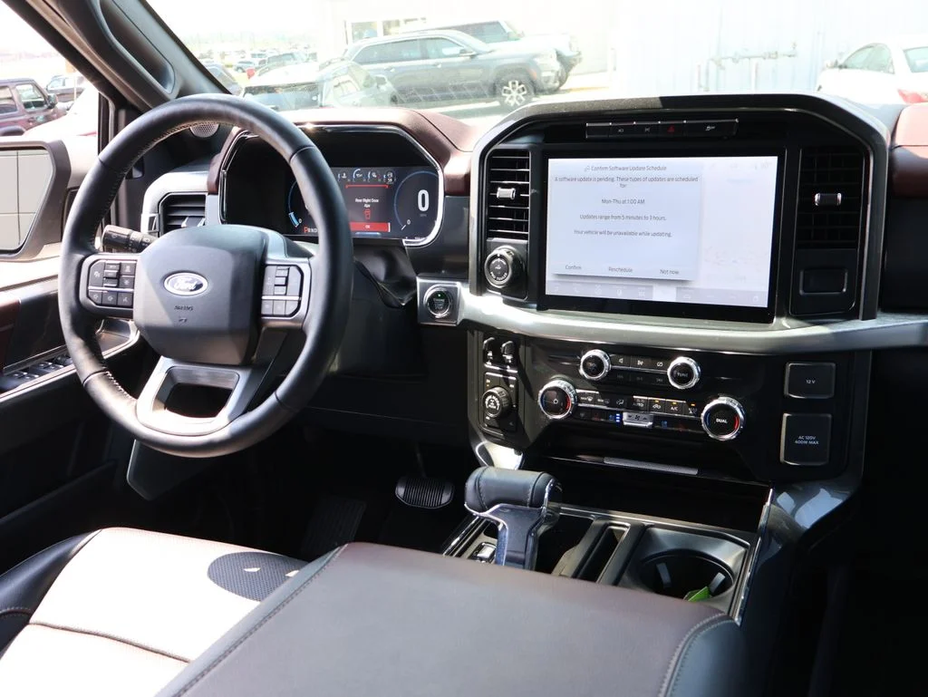 Used 2022 Silver Ford Lariat image 12