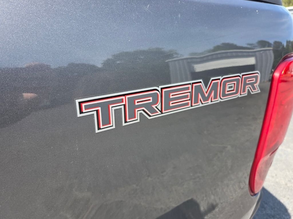 Used 2022 Gray Ford Lariat image 8
