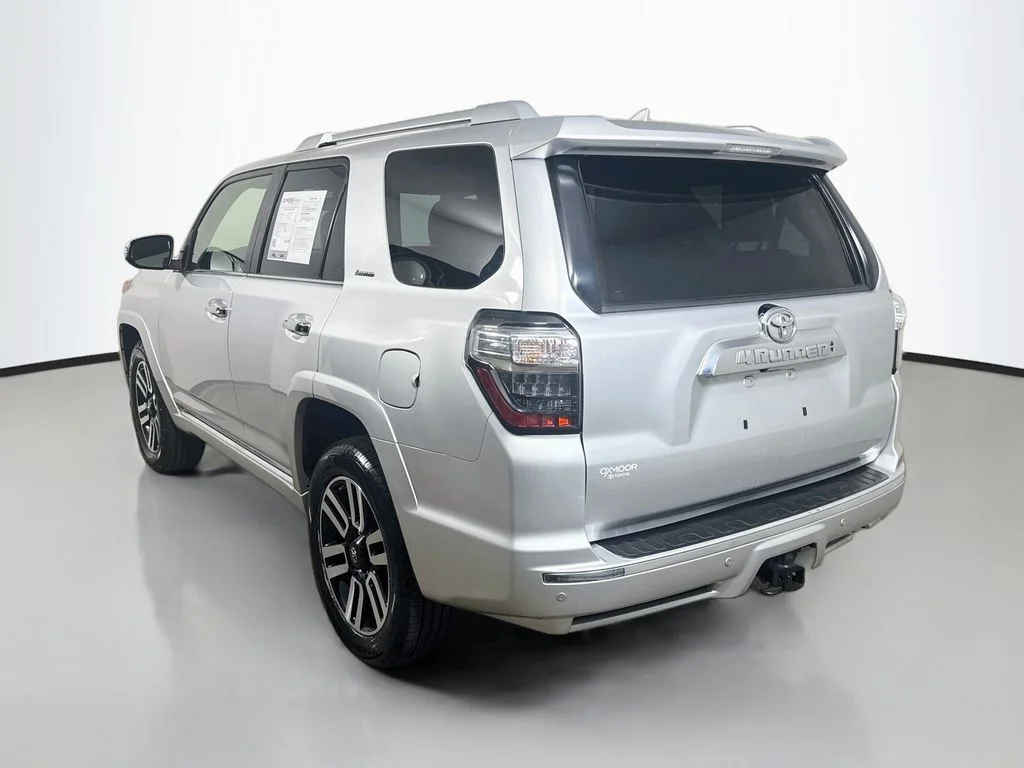 Used 2014 Classic Silver Metallic Toyota Limited image 5