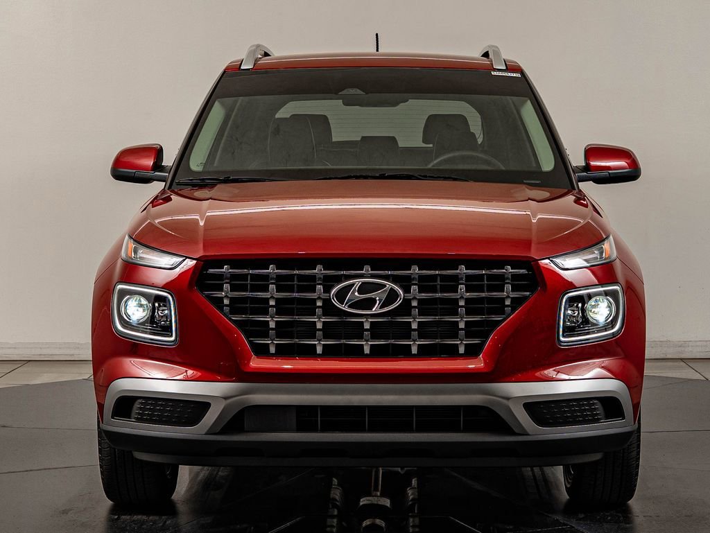 Used 2025 Ultimate Red Hyundai Limited image 2