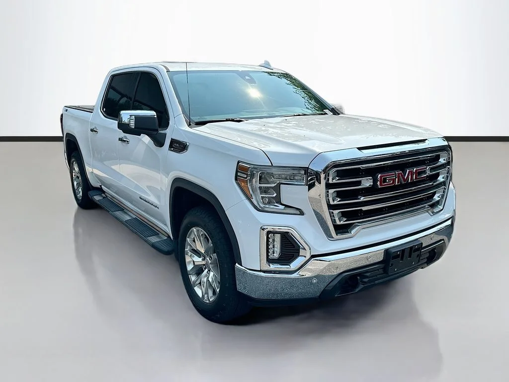 Used 2019 White GMC SLT image 3