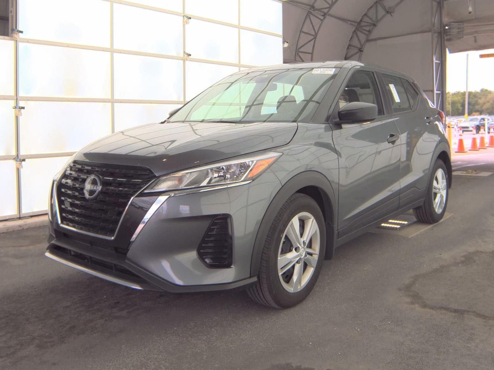 2024 Nissan Kicks 1.6 S's photo