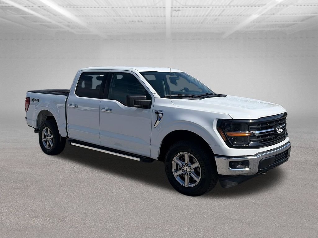 Used 2025 White Ford XLT image 8
