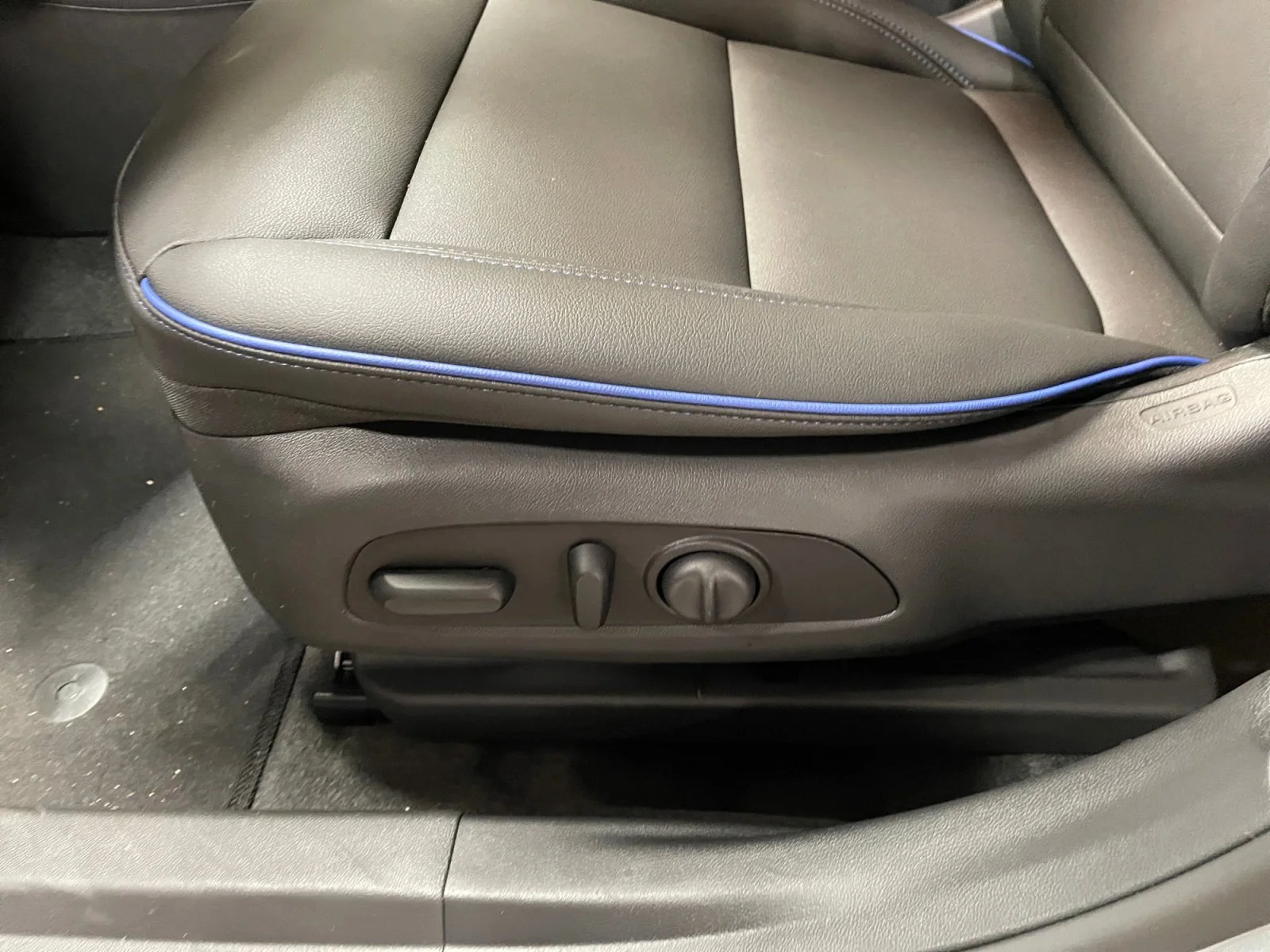 New 2026 Summit White Buick Sport Touring image 14
