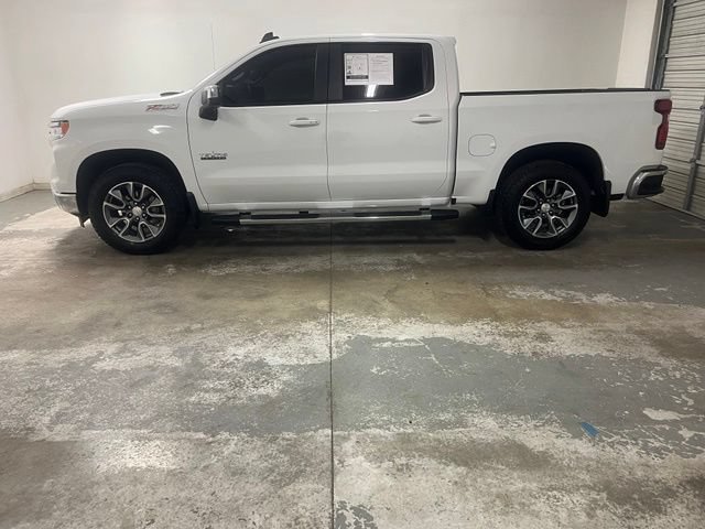 Used 2026 Summit White Chevrolet LT image 5