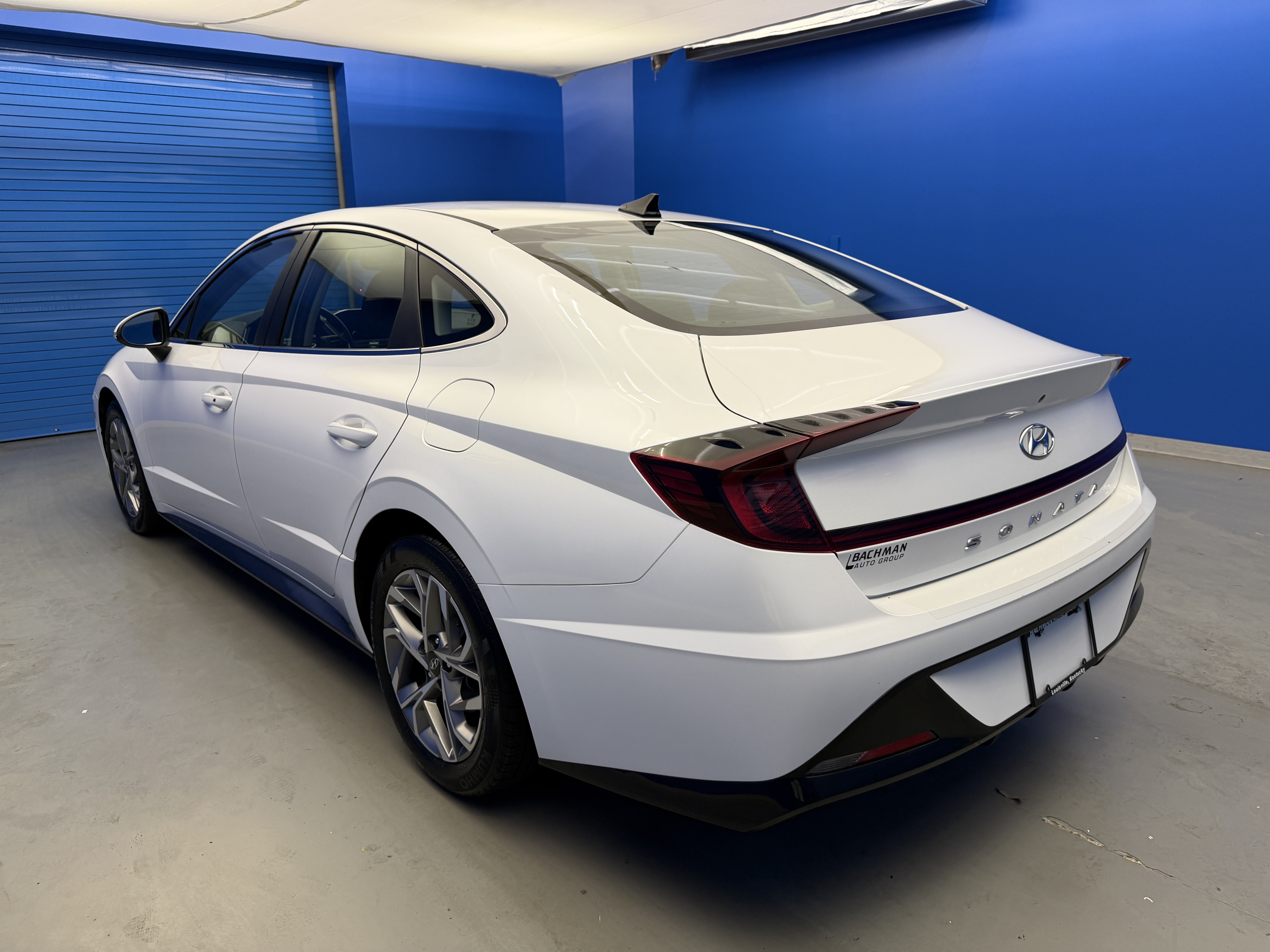 Used 2021 Quartz White Hyundai SEL image 5