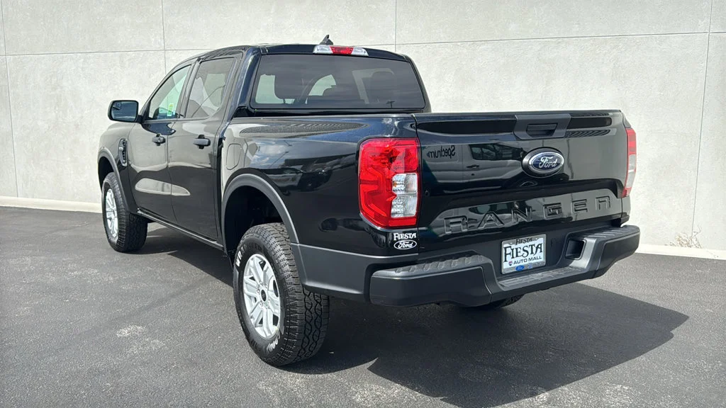 New 2026 Shadow Black Ford XL image 2
