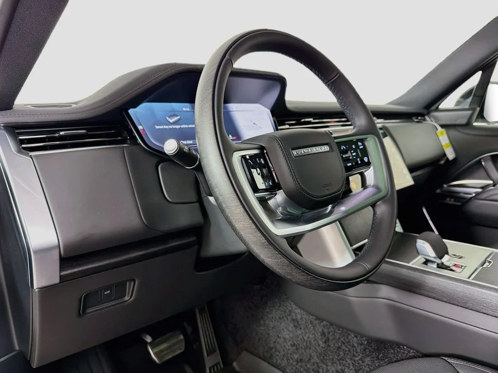 New 2026 Varesine Blue Land Rover SE image 9