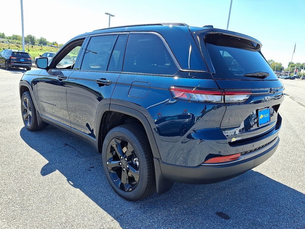 New 2027 Blue Jeep Limited image 3