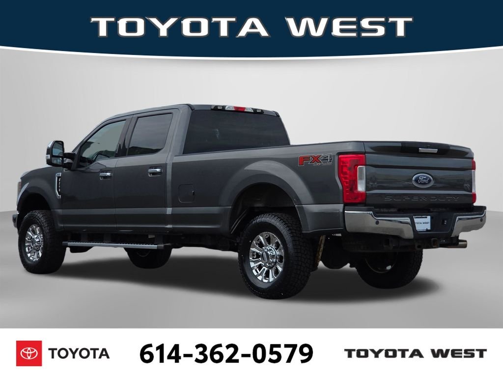 Used 2019 Gray Ford XLT image 9