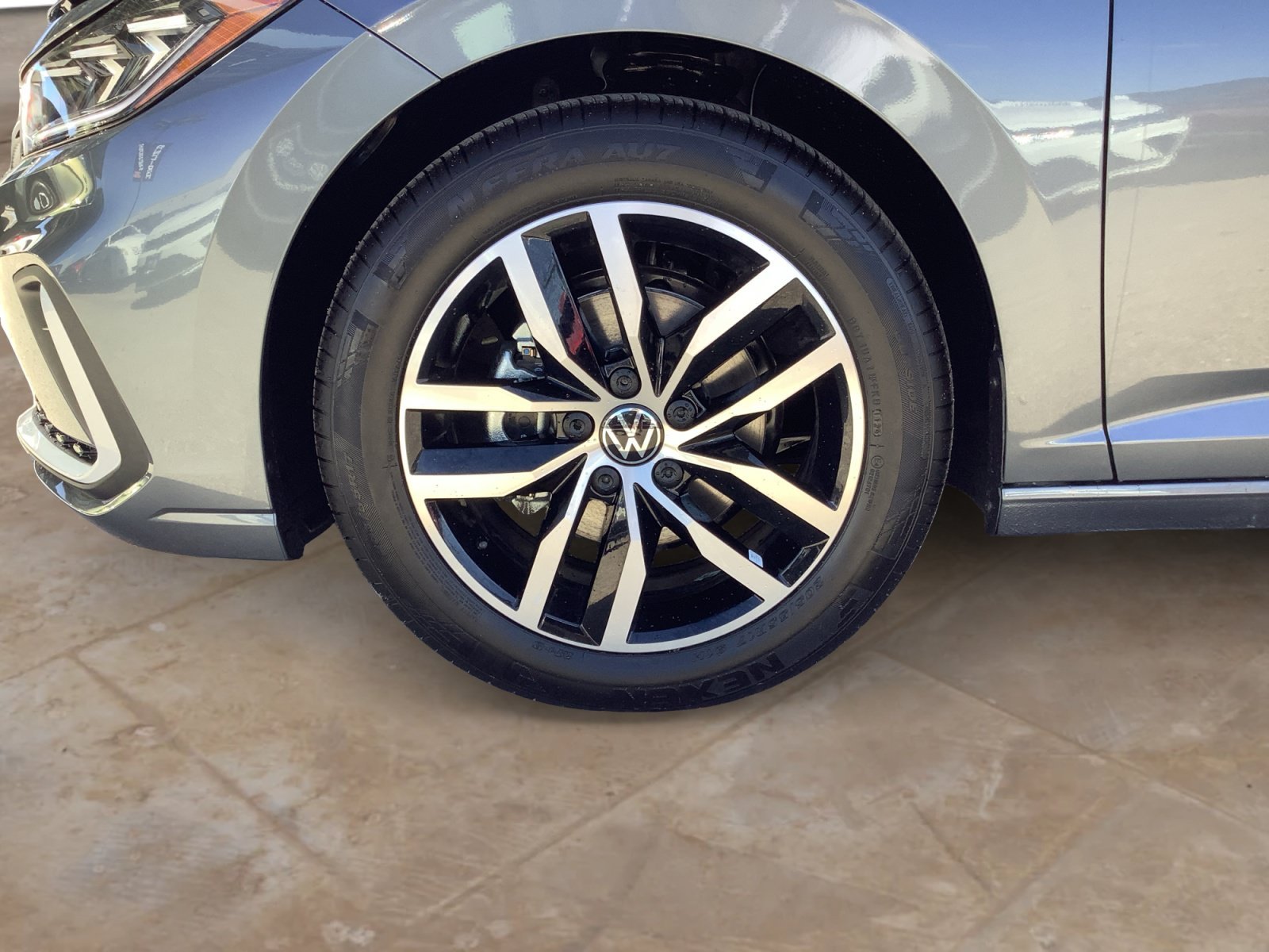 New 2026 Platinum Gray Volkswagen SE image 11