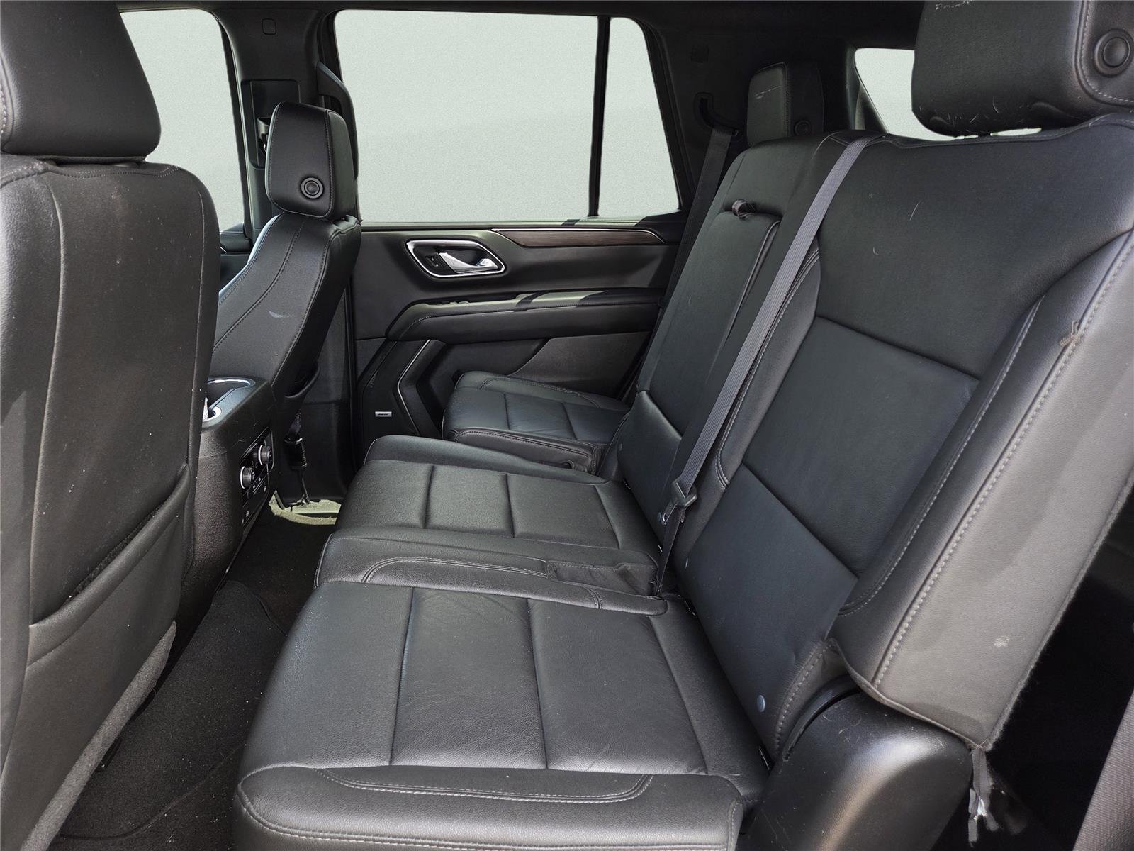 Used 2024 Silver Sage Metallic Chevrolet LT image 21
