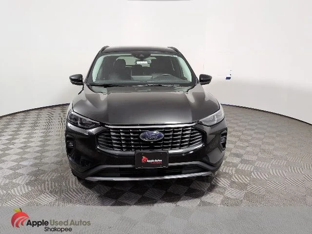 Used 2024 Black Ford Platinum image 2