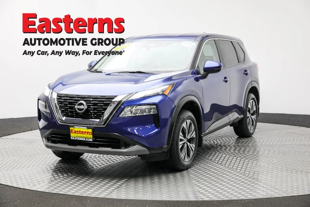 Used 2023 Blue Nissan SV image 1