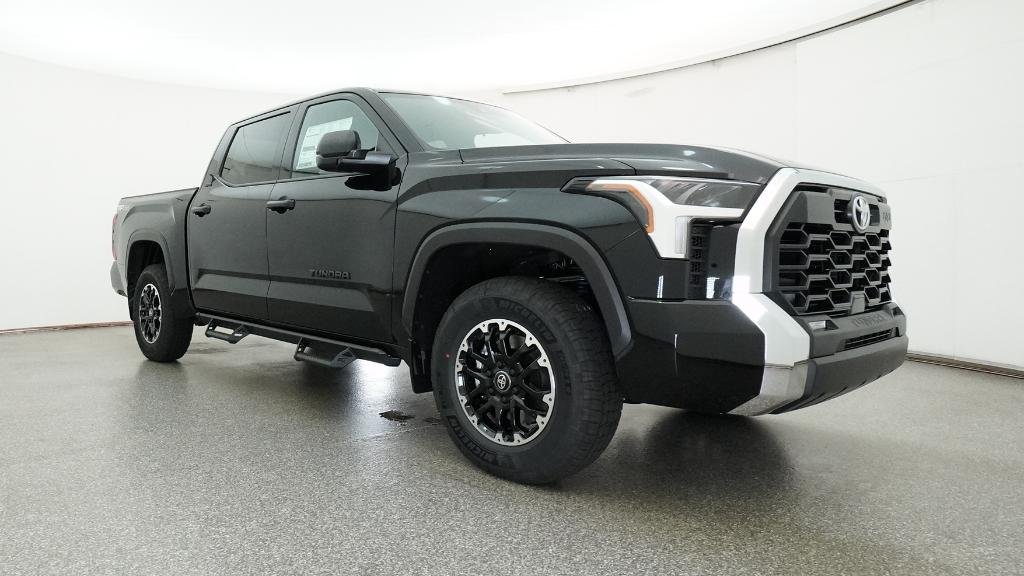 New 2026 Midnight Black Metallic Toyota SR5 image 19