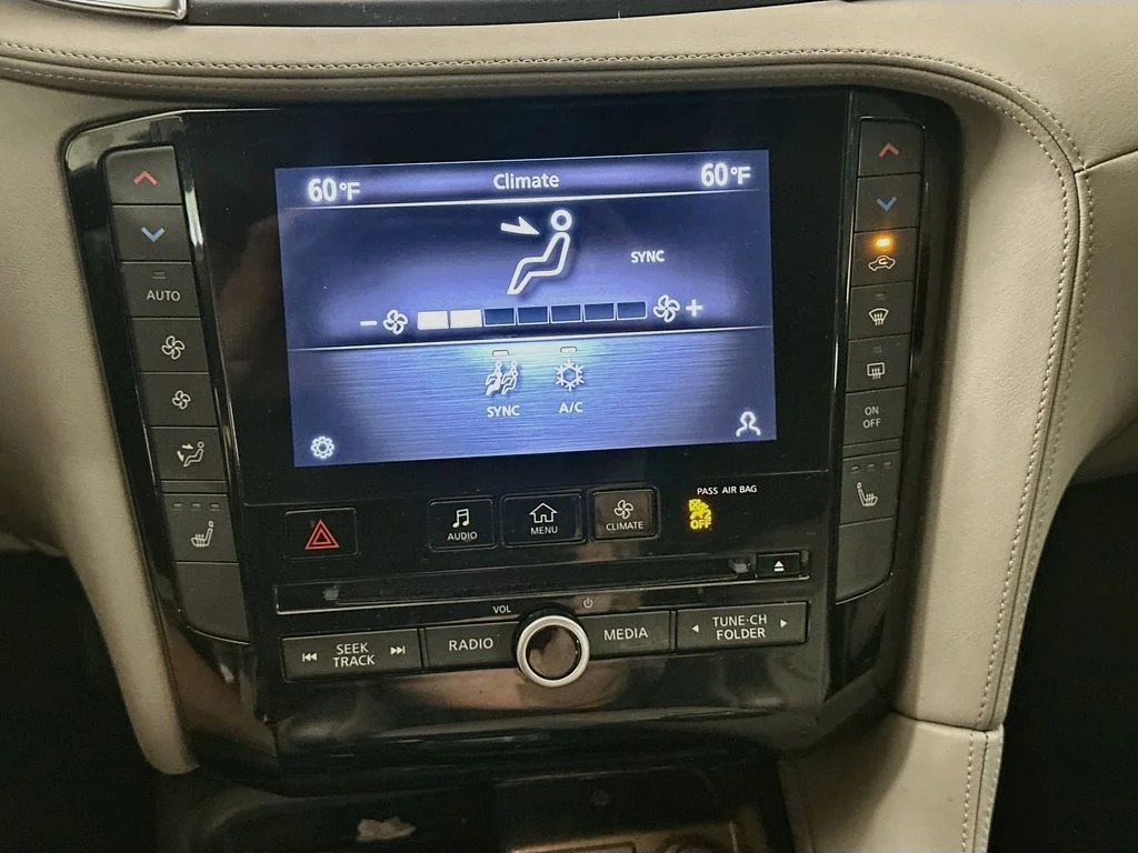 Certified Used 2023 Graphite Shadow INFINITI LUXE image 16