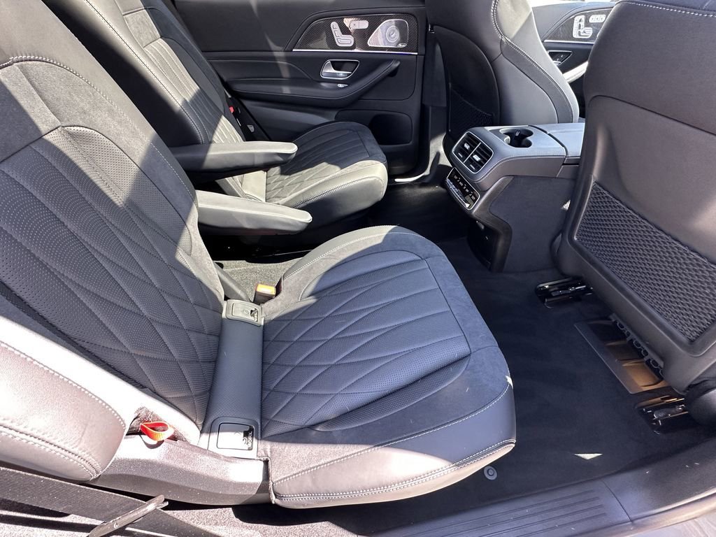 New 2026 MANUFAKTUR Alpine Grey Mercedes-Benz AMG® GLS 63 image 19