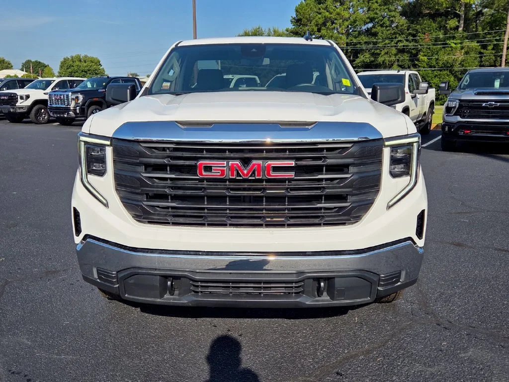 Used 2026 Summit White GMC Pro image 2
