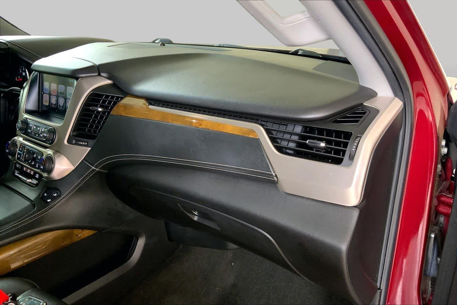 Used 2017 Crimson Red Tintcoat GMC Denali image 19