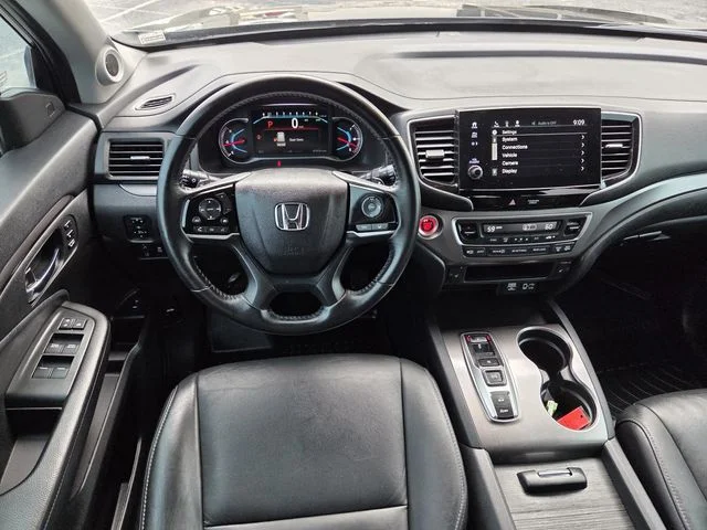 Used 2021  Honda EX-L image 13