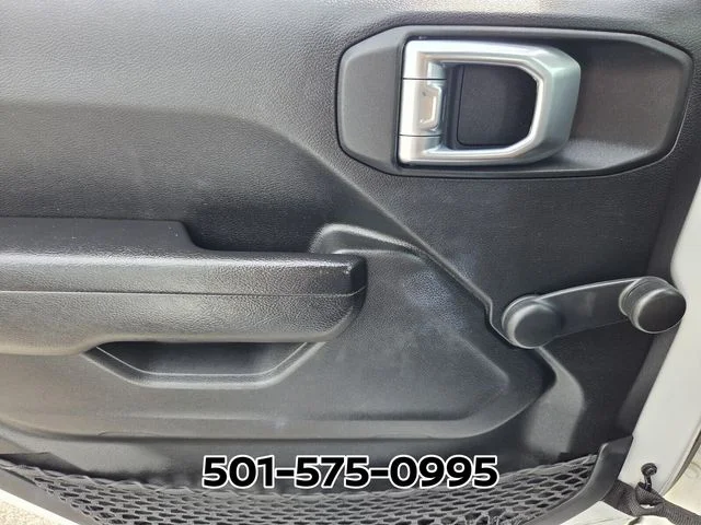Used 2023 White Jeep Sport image 31