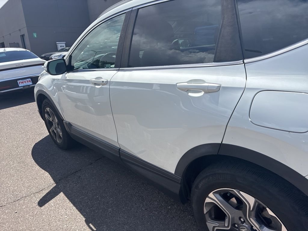 Used 2018 White Honda EX-L image 27