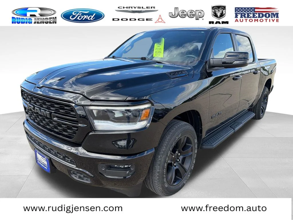 2023 RAM 1500 Big Horn/Lone Star 4x4 Crew Cab 5'7's photo