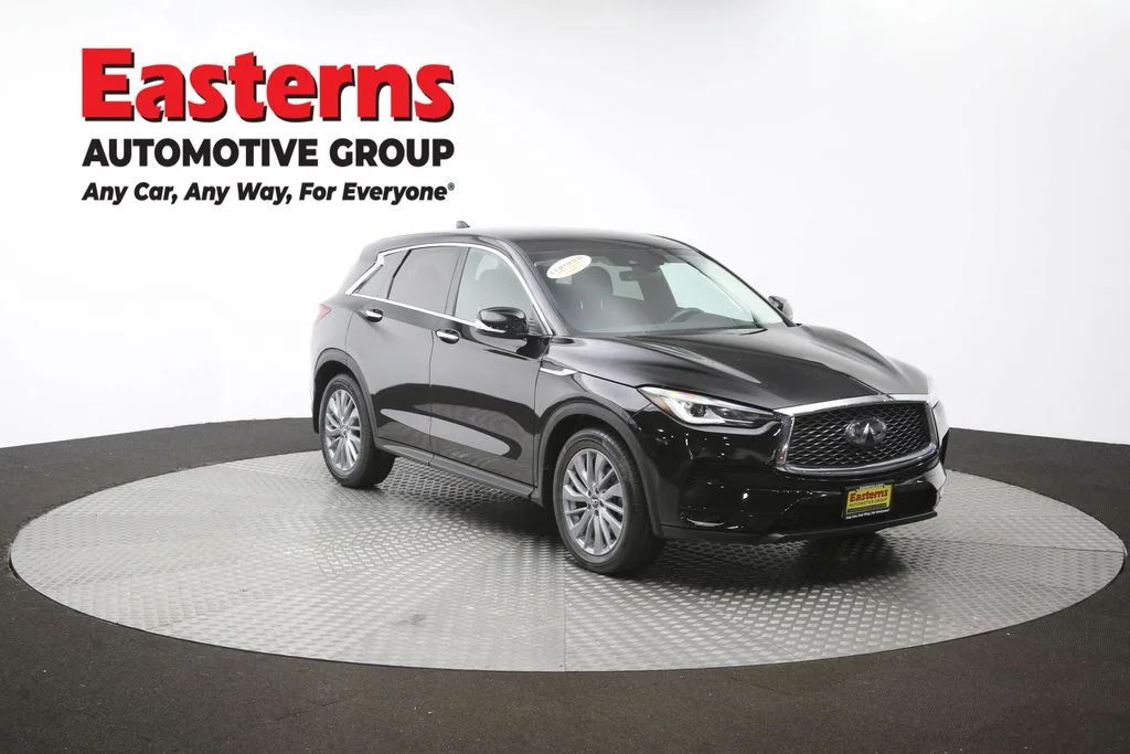 Used 2023 Black INFINITI PURE image 50