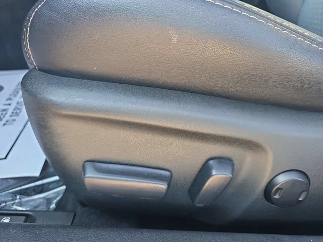 Used 2013 Gray Toyota SE image 27