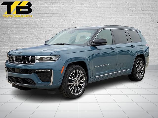 2026 Jeep Grand Cherokee L Summit 4x4's photo