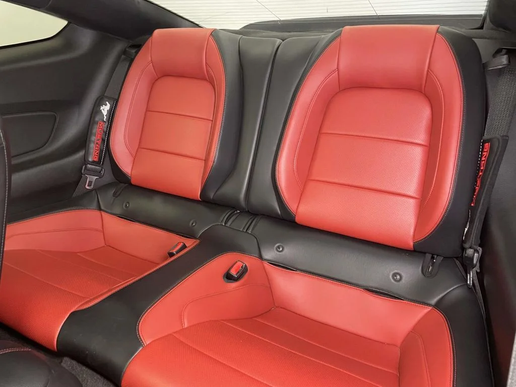 Used 2015 Blue Ford GT Premium image 15
