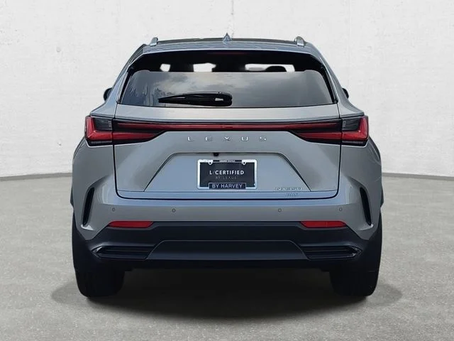 Used 2023 Silver Lexus 350 Luxury image 6