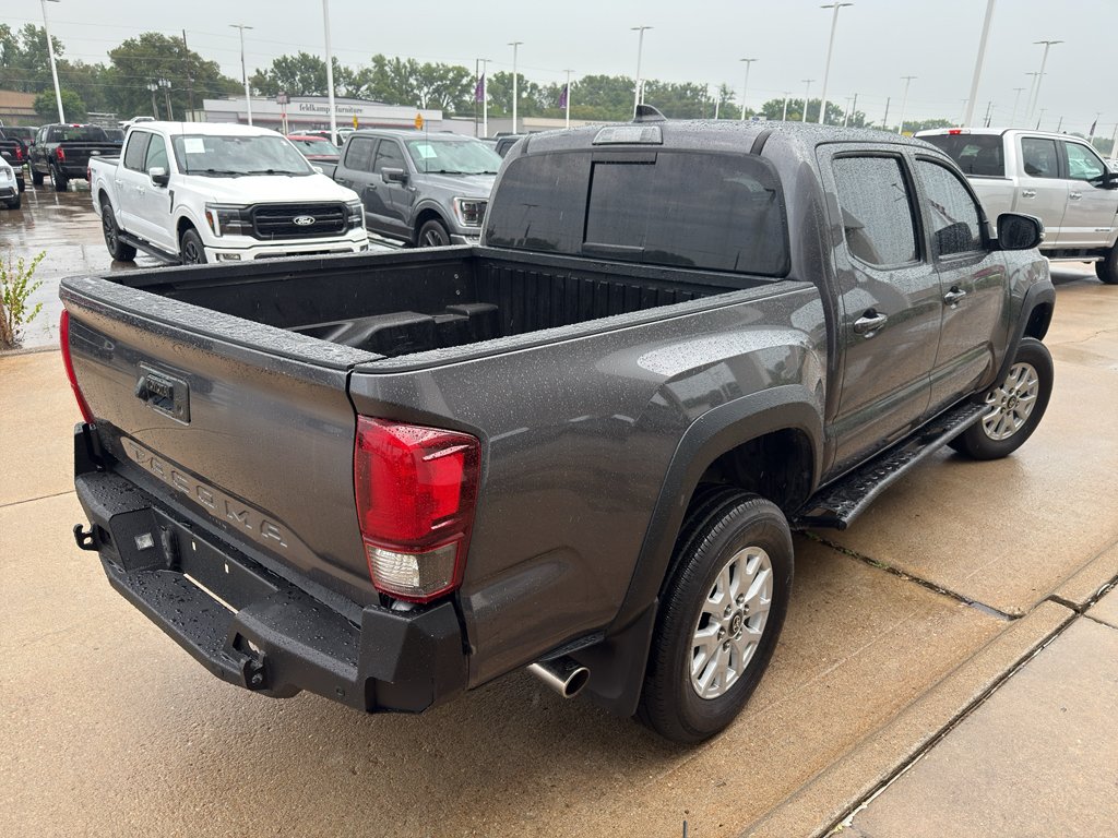 Used 2022 Magnetic Gray Metallic Toyota SR5 image 10