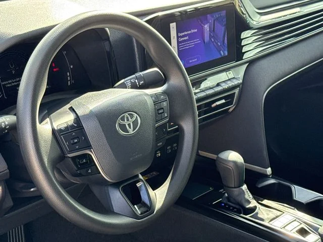 Used 2025 Silver Toyota LE image 17