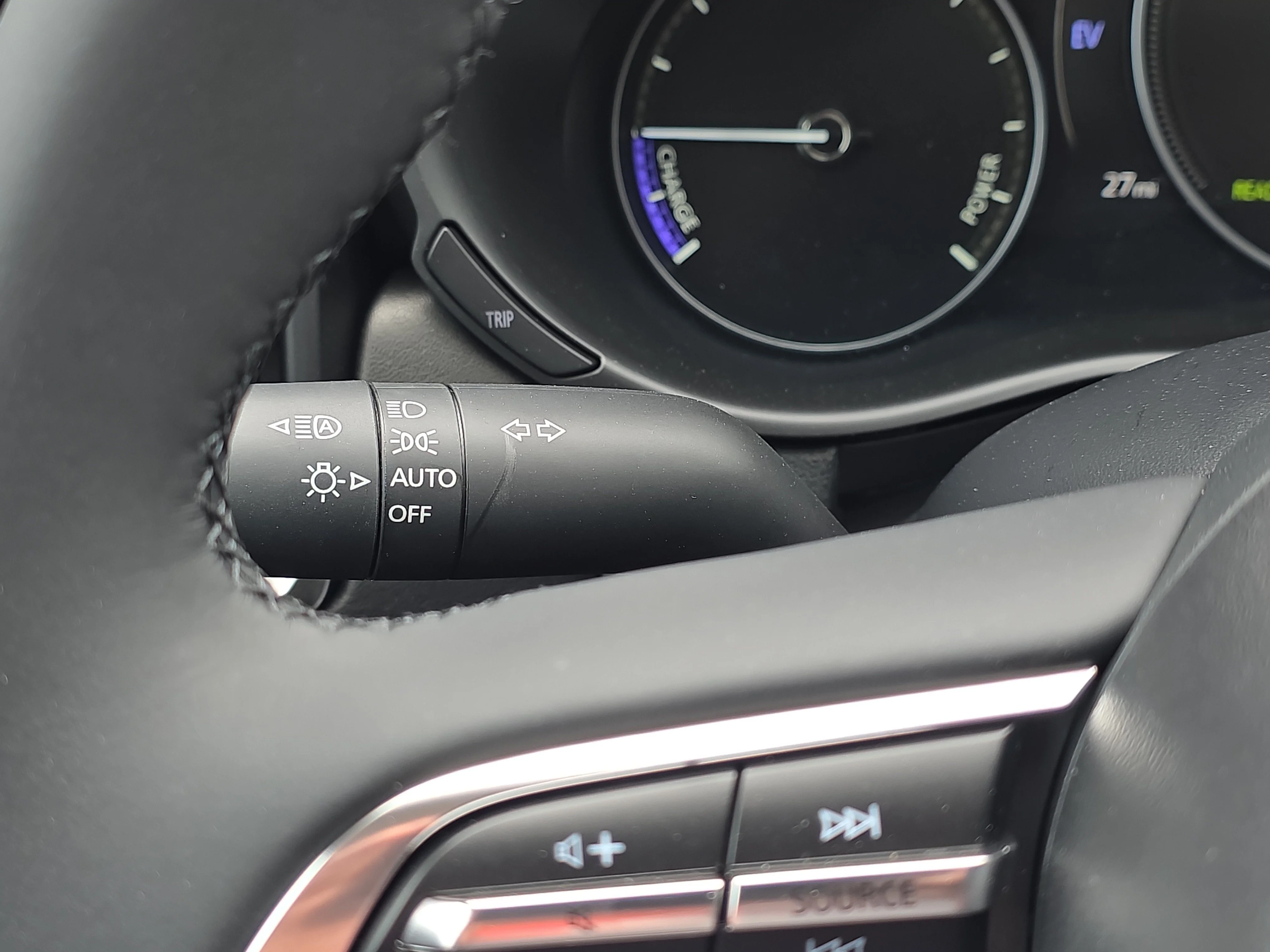 New 2026 Wind Chill Pearl Mazda Premium image 40