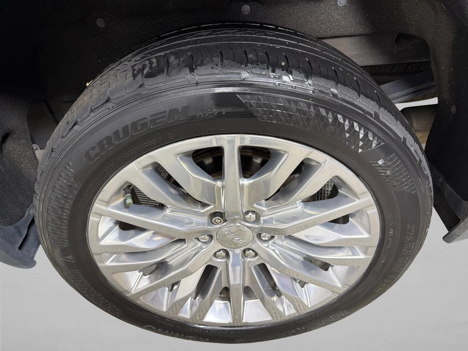 Used 2019 White GMC Denali image 21
