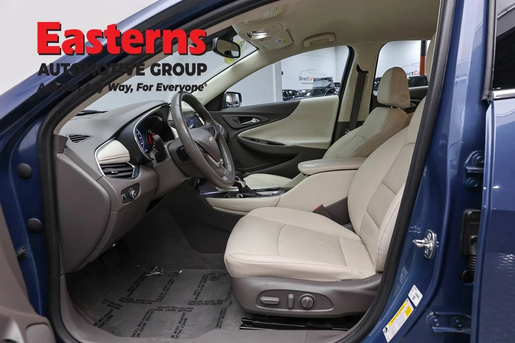 Used 2024 Blue Chevrolet LT image 14
