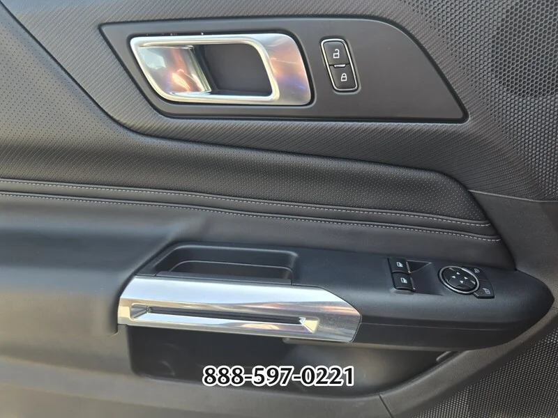 Used 2025 Gray Metallic FORD GT image 33