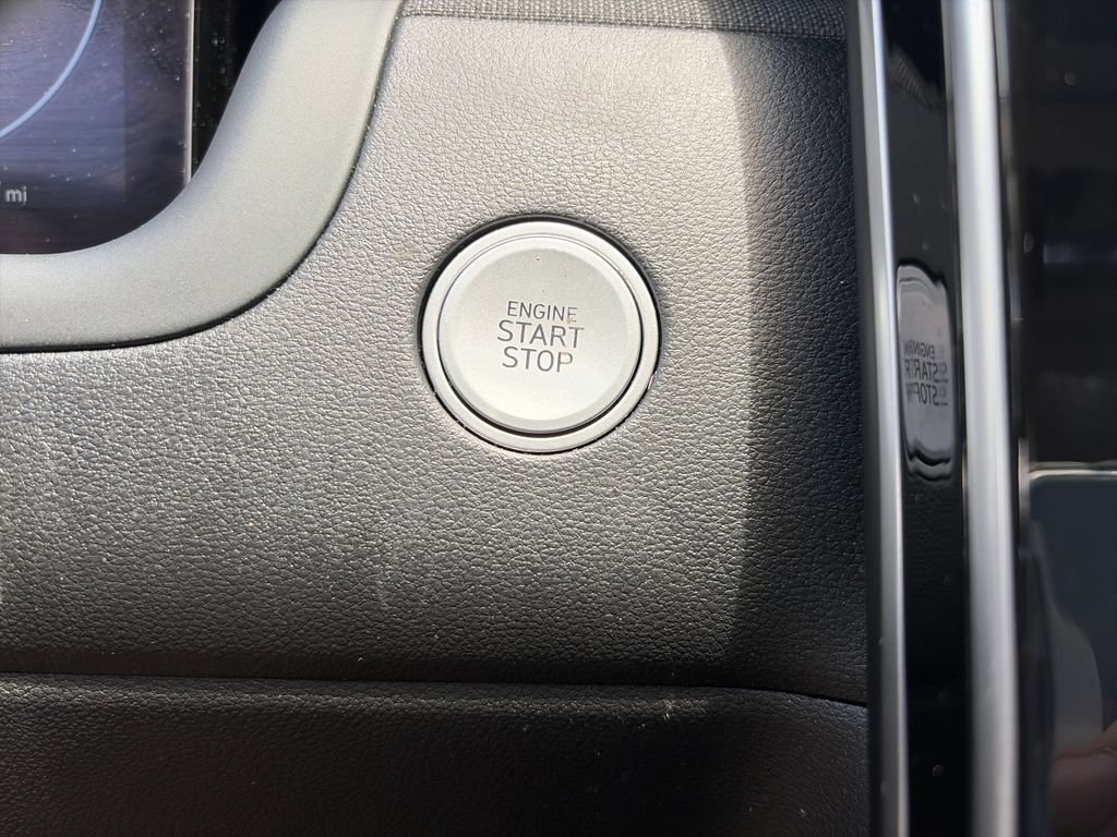 Used 2023 Gray Hyundai Limited image 29