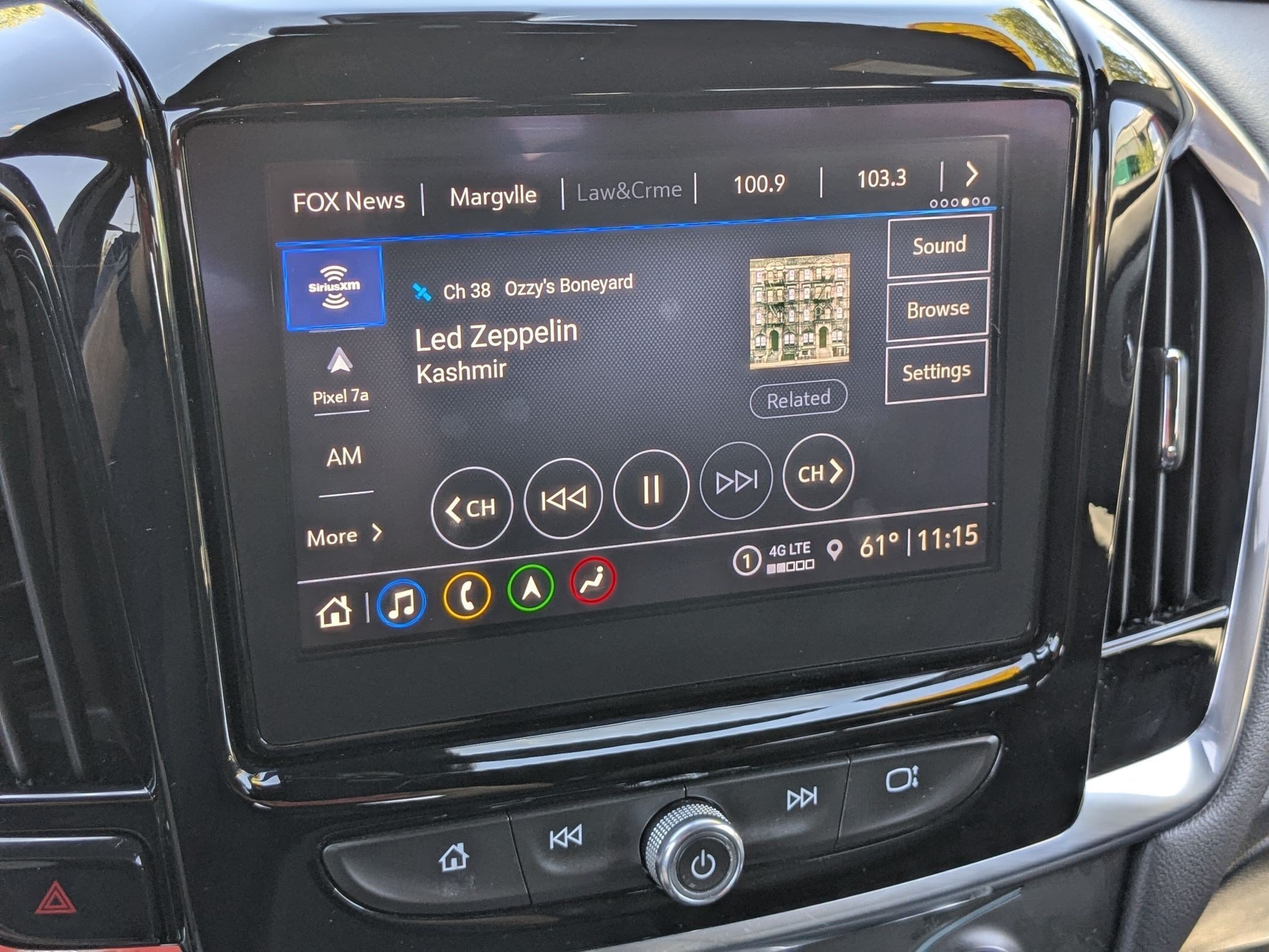 2022 Chevrolet Traverse 3LT - Photo 22