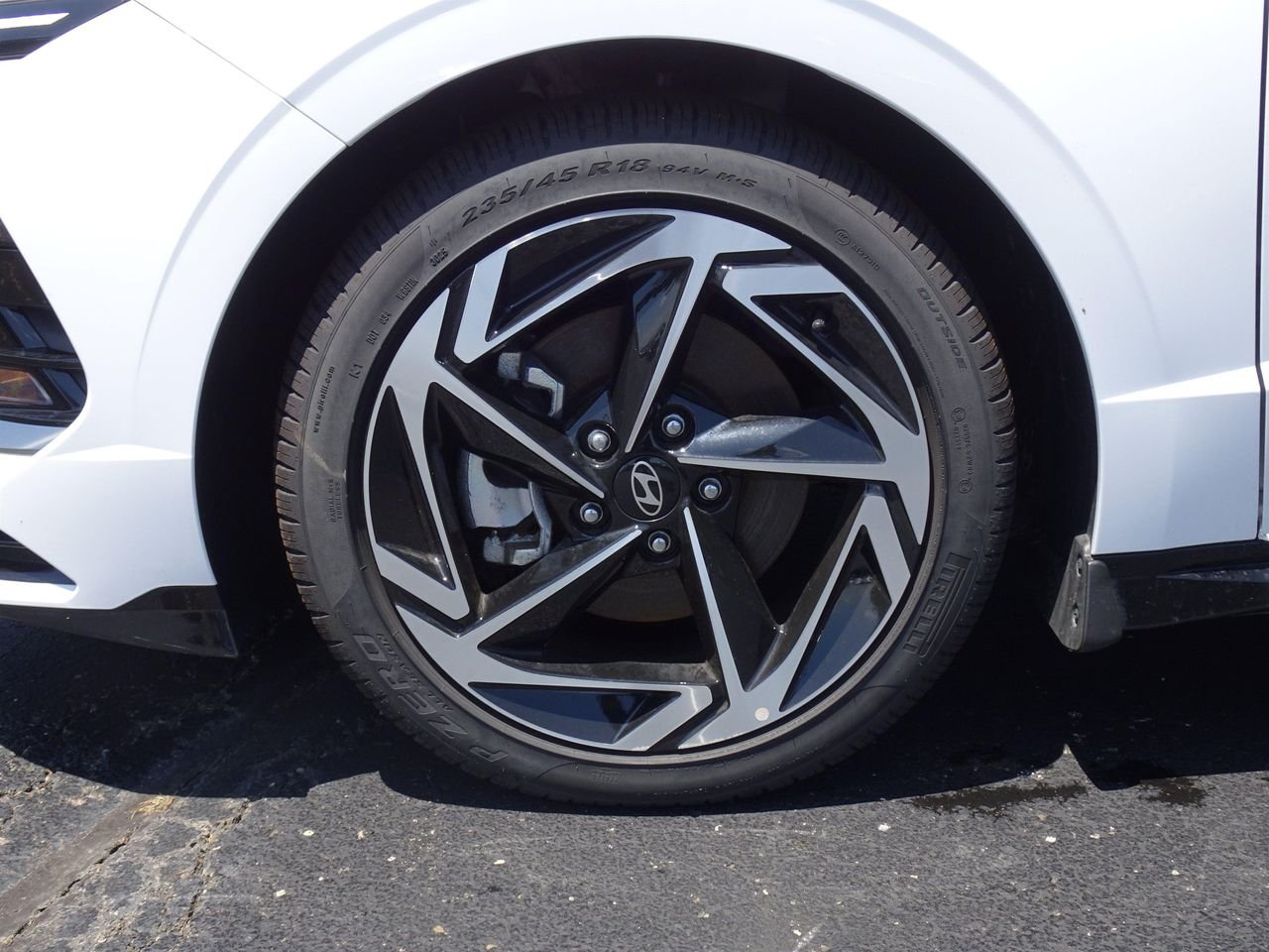 New 2026 White Hyundai SEL Sport image 22